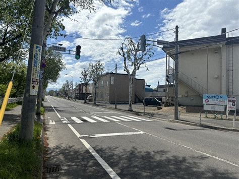 小学生男児がはねられ死亡 登校中か 60代男性容疑者逮捕 札幌.